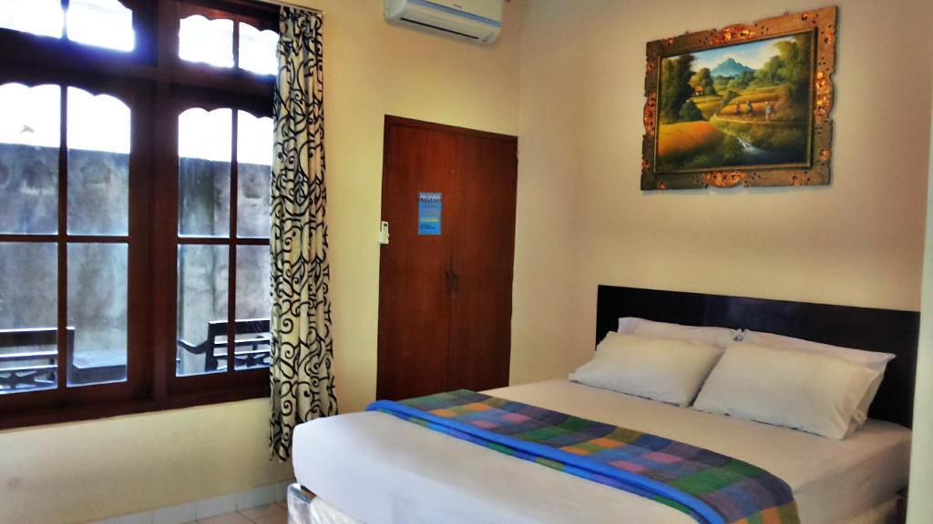 Mustika Inn Кута Екстериор снимка