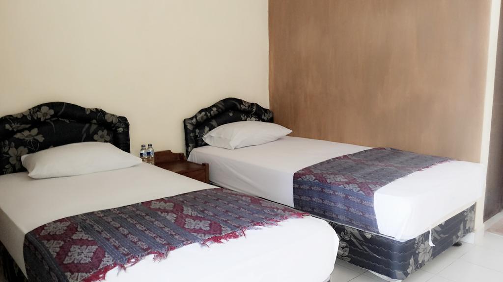 Mustika Inn Кута Екстериор снимка