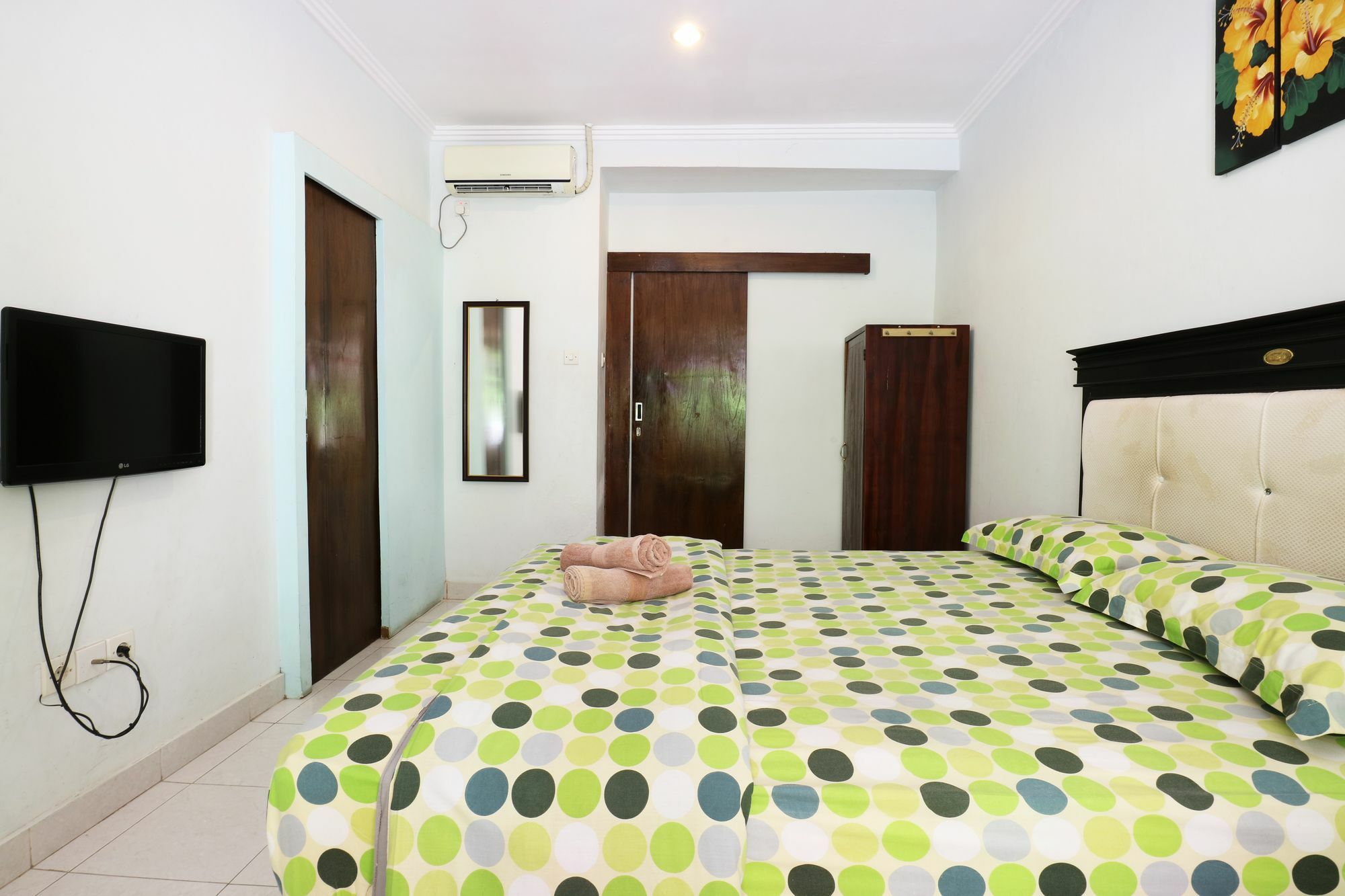 Mustika Inn Кута Екстериор снимка