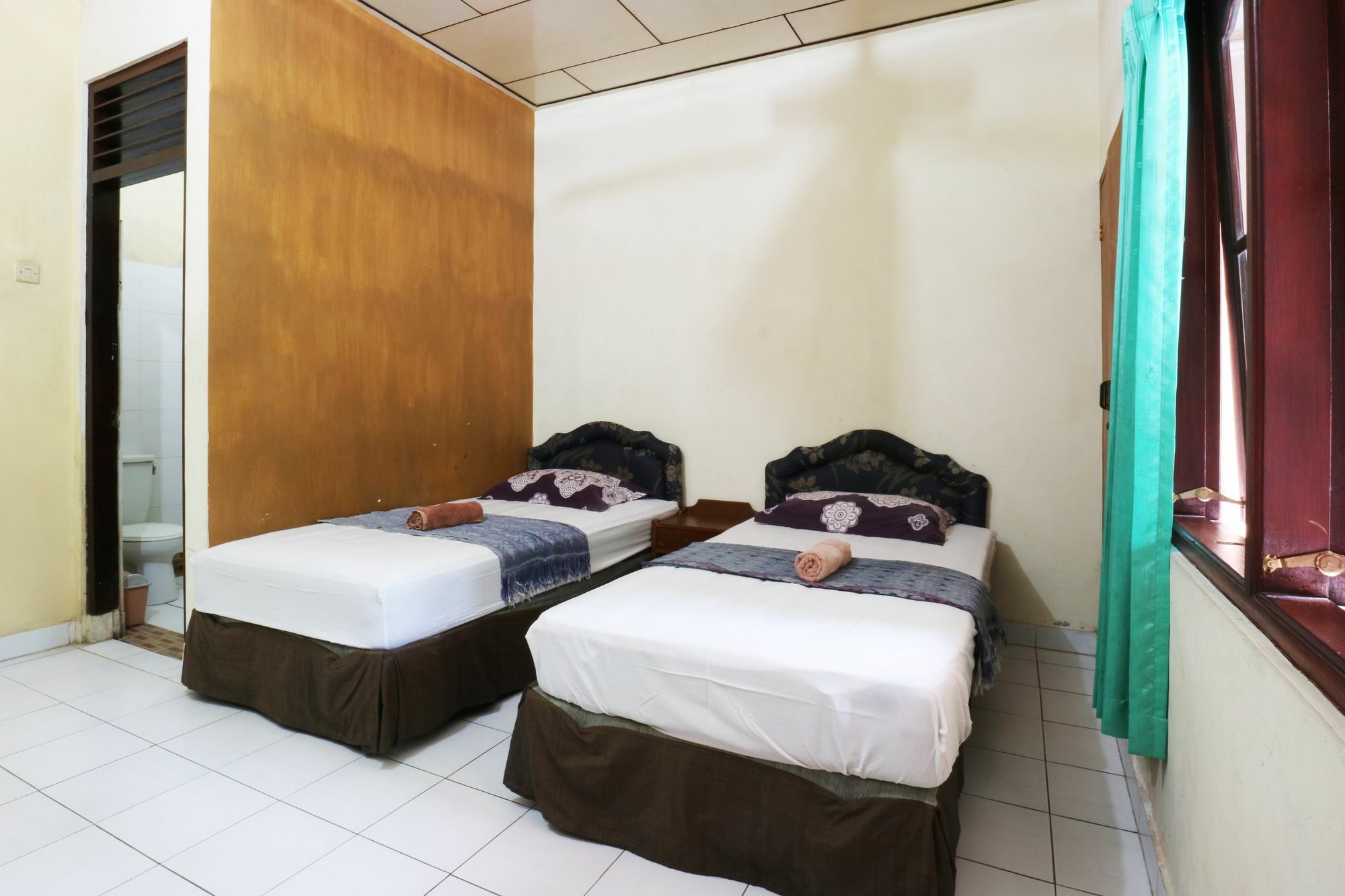 Mustika Inn Кута Екстериор снимка